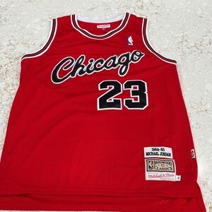 Mitchell & Ness Chicago Red Basketball Jersey Michael Jordan Retro Jersey